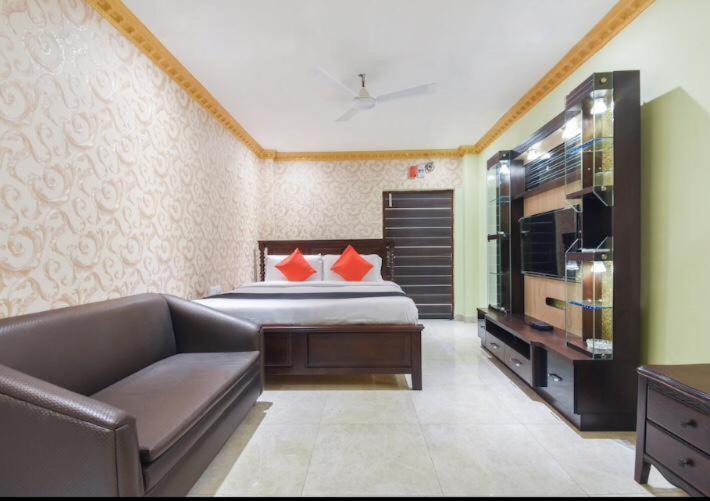 Calcutta Queen Колката Екстер'єр фото